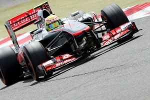 Pirelli señala responsables de ponchaduras en Gran Bretaña