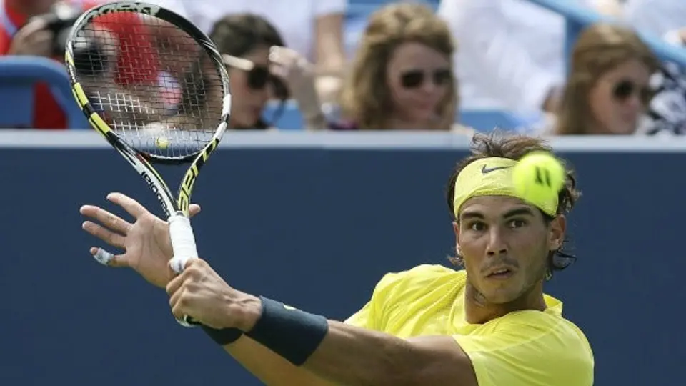 Rafael Nadal desea una pronta recuperación a Sharapova