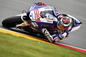 Jorge Lorenzo sufre grave caída en MotoGP