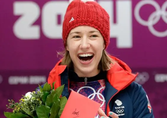 Yarnold cumple y se lleva el Oro en skeleton