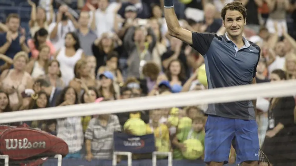 Federer avanza fácilmente a Octavos en US Open
