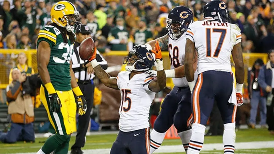 Chicago 'rompe su maldición' en la casa de Green Bay