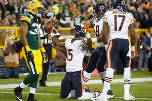 Chicago 'rompe su maldición' en la casa de Green Bay