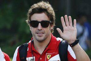 McLaren buscaría contratar a Fernando Alonso