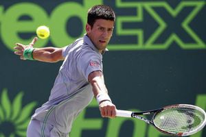 Djokovic avanza a los Cuartos de Final en Miami