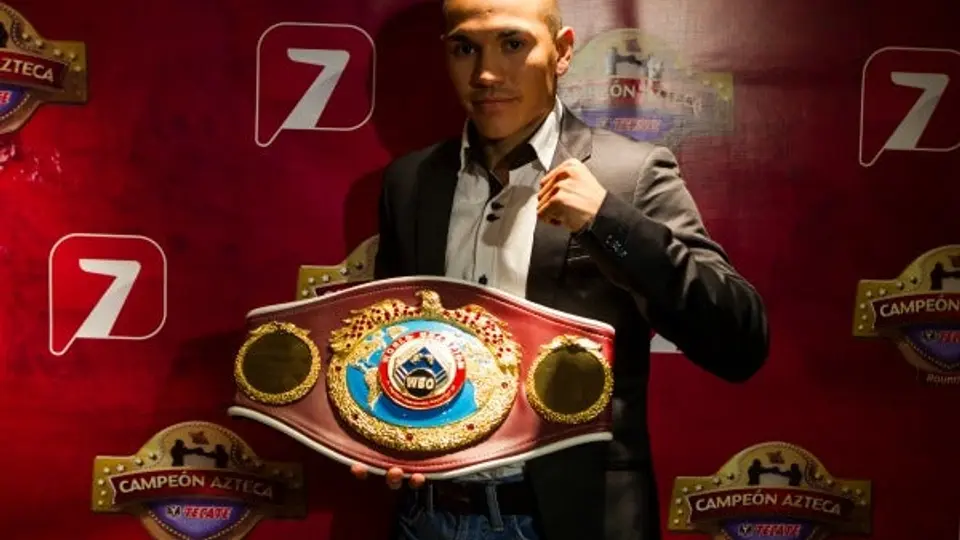 Gallo Estrada reta a Chocolatito González a una pelea