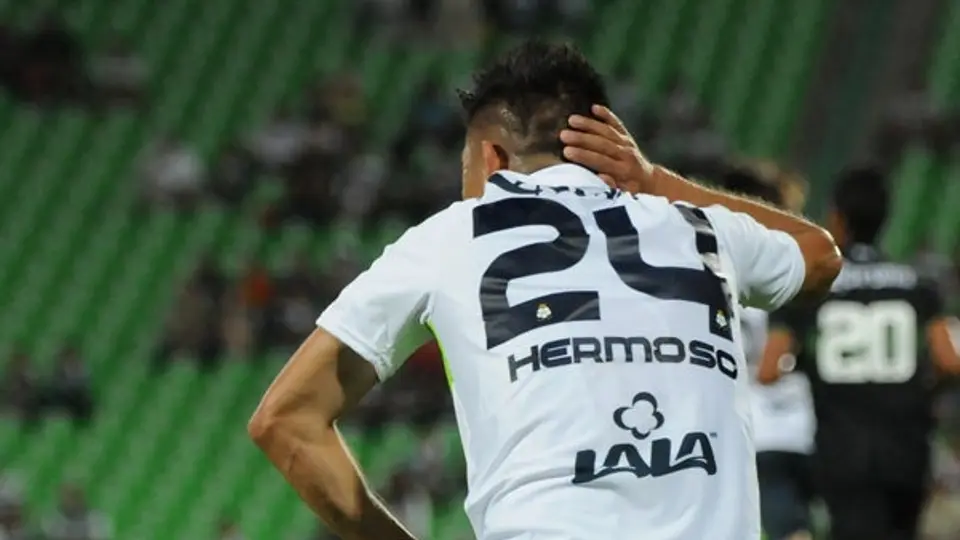 Oribe Peralta presume su 'hermosura'