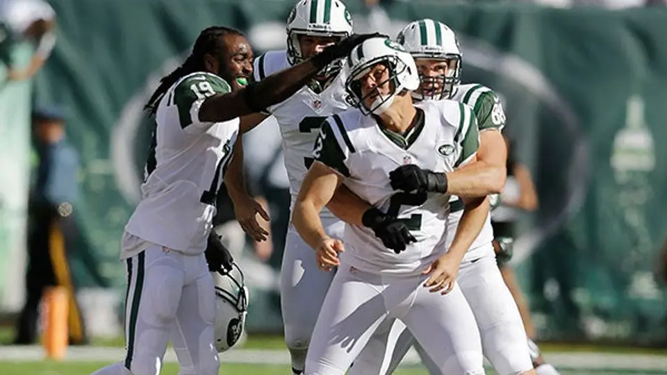 Jets derrotan a Tampa Bay en el último aliento