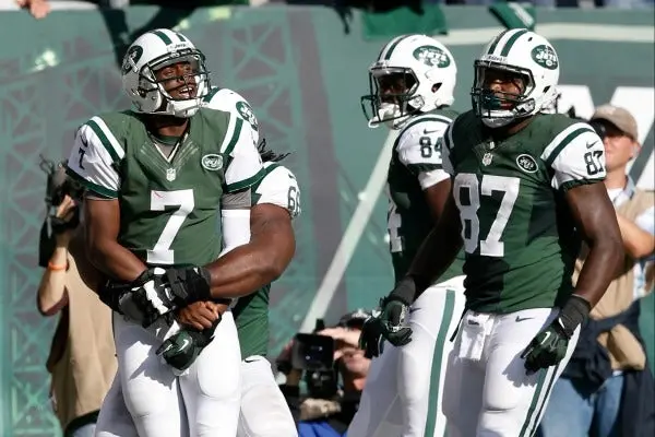 Geno Smith celebra la victoria de Jets sobre Patriotas 27-30 | AP