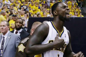 Lance Stephenson y Roy Hibbert, sancionados por fingir faltas