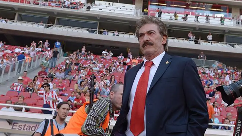Denuncia contra La Volpe es por acoso sexual