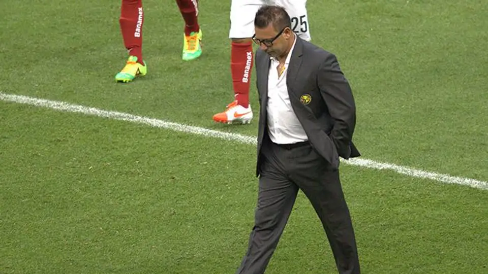 "No hay que buscar excusas en los árbitros": Mohamed