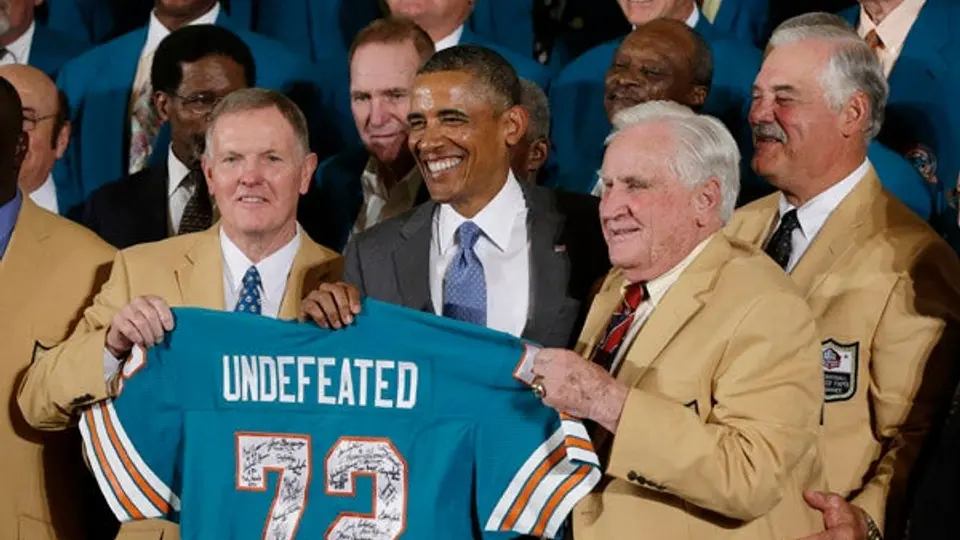 Obama recibe a los Delfines de 1972 en la Casa Blanca