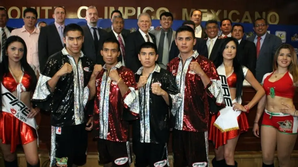 Cuba se impone por 3-2 a México en la Serie Mundial de Boxeo