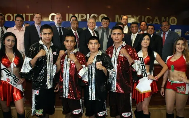 Cuba se impone por 3-2 a México en la Serie Mundial de Boxeo