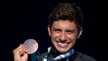 Jonathan Paredes, bronce en clavados de altura