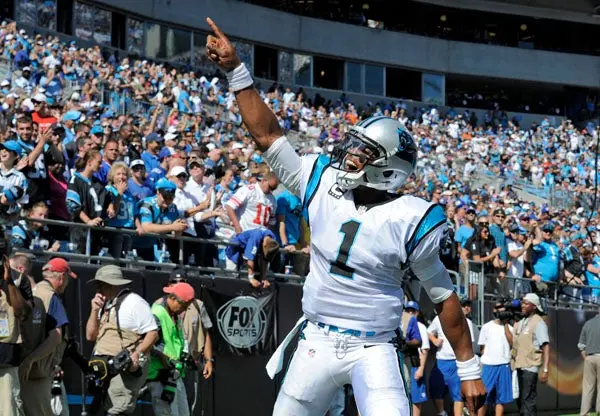 Carolina humilla a los Gigantes