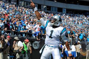 Carolina humilla a los Gigantes