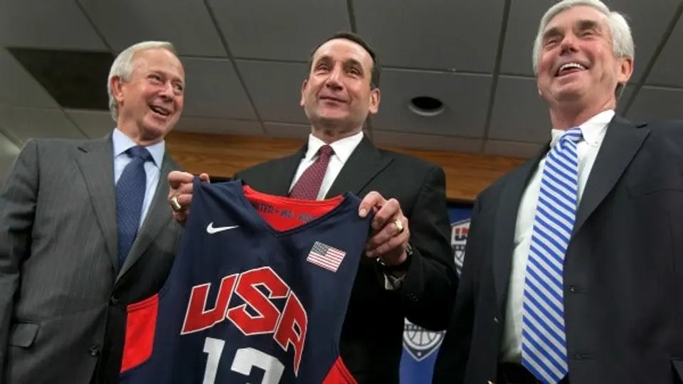Krzyzewski renueva con la selección de basquetbol de EU