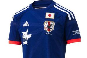 Pikachu, presente en la playera de Japón