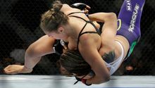 Rousey acaba con Davis en 16 segundos