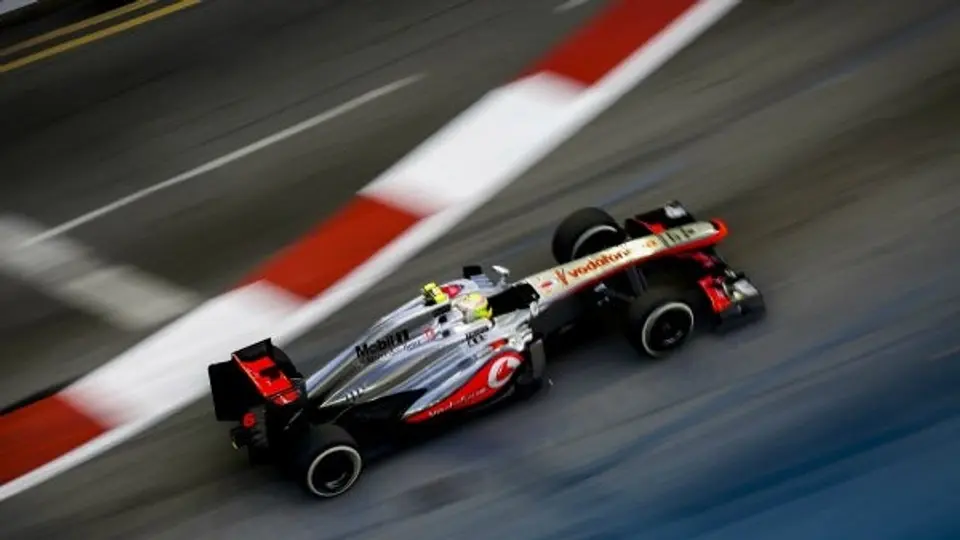 Sergio Pérez termina P2 en el TOP 10 del GP de Singapur