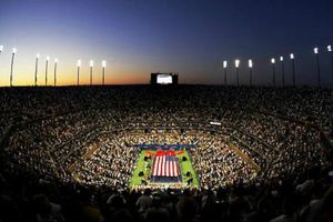Abierto de EU pondrá techo retráctil a su cancha central