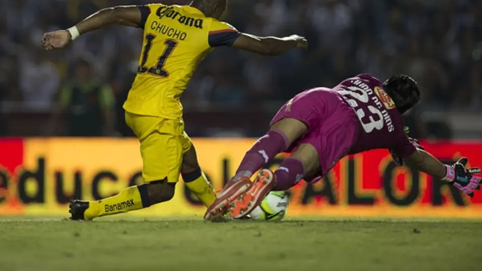 América y Rayados protagonizan feria de goles