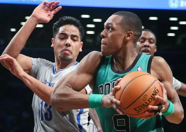 Jorge Gutiérrez aporta 10 puntos en triunfo de Nets