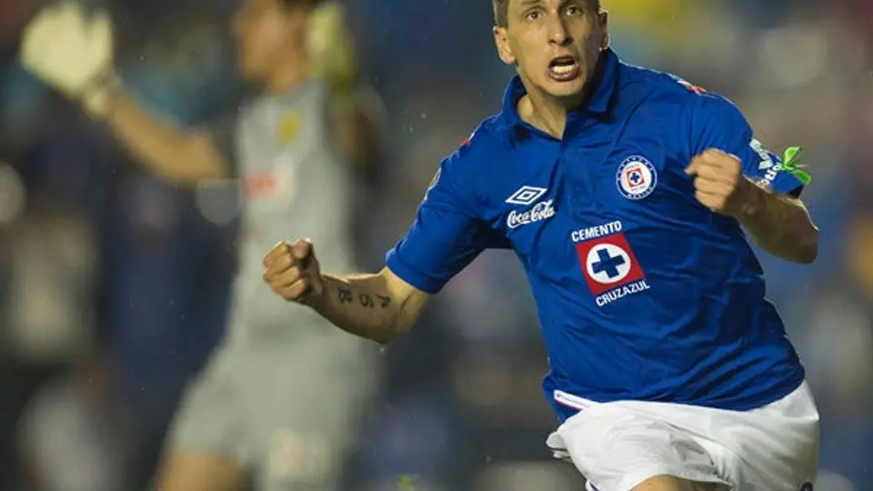 Cruz Azul da el primer golpe en la Final