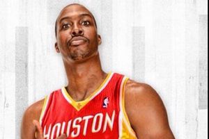 Rockets, multados por adelantar llegada de Howard