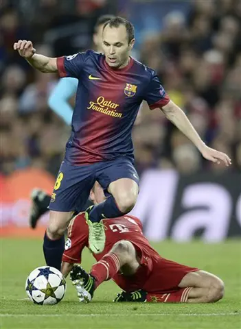 Andrés Iniesta silenció el Stamford Bridge ante Chelsea l AP