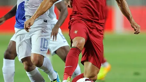 Cristiano rescata empate para Portugal ante Holanda
