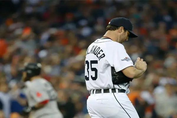 Medias Rojas vence a Tigres y se adelanta en Serie de Campeonato