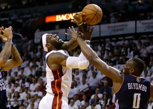 Miami inicia los Playoffs con el pie derecho