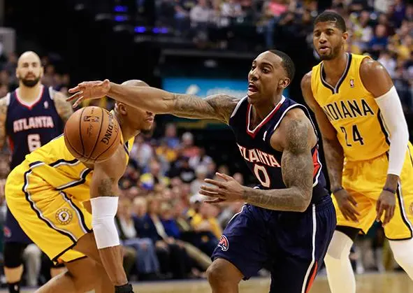 Pacers gana y empata la serie frente a los Hawks