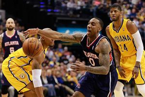 Pacers gana y empata la serie frente a los Hawks