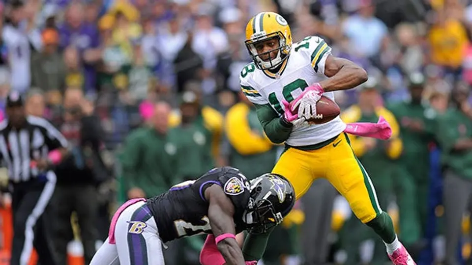 Green Bay logra una apretada victoria sobre Baltimore