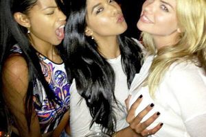 Kate Upton y Bar Refaeli 'encienden' redes sociales