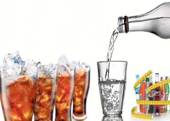Bebidas de dieta ayudan a perder más peso que el agua