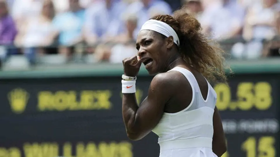 Serena Williams no falla y avanza en Wimbledon
