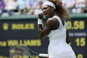 Serena Williams no falla y avanza en Wimbledon