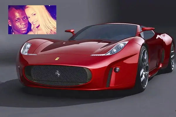 Balotelli termina con su novia y se consuela con un Ferrari