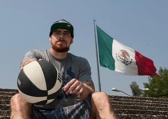 Lorenzo Mata sueña con jugar en la NBA