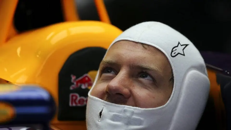 'Hamilton encontró un atajo o tiene algo especial': Vettel