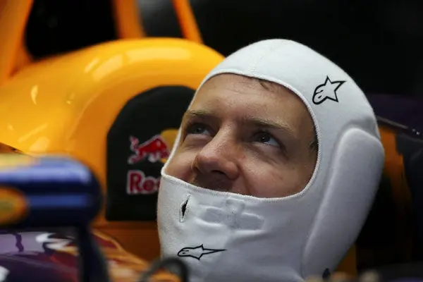'Hamilton encontró un atajo o tiene algo especial': Vettel