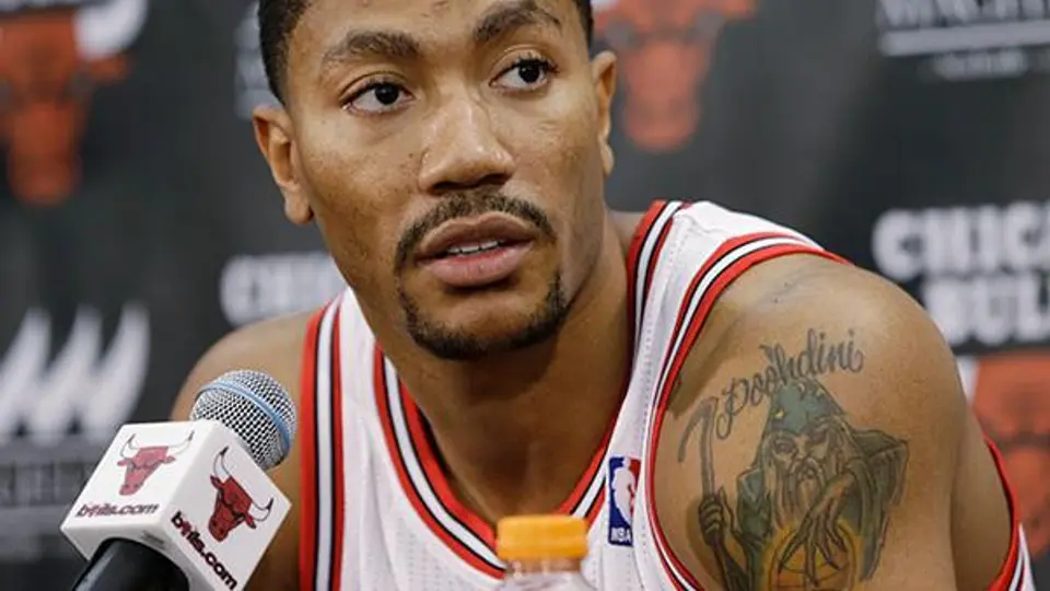 Derrick Rose no descarta volver a jugar esta temporada