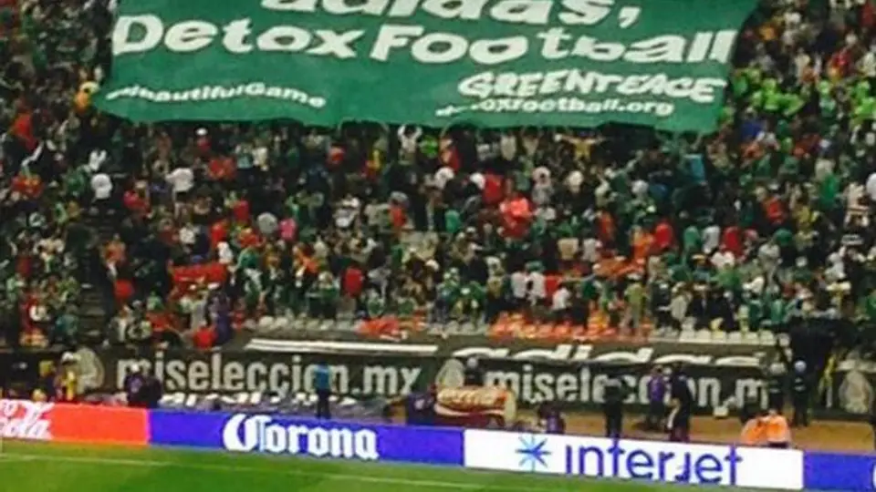 Protestas de Green Peace, presentes en el Azteca