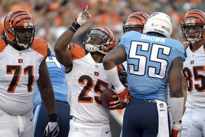 Bengalies superan a los Titanes de Tennessee