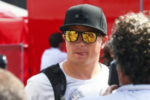 Kimi Raikkonen habría firmado con Ferrari